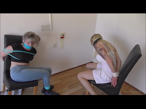 ❤️ Süchtig / gefesselt und geknebelt / Jungfrau in Nöten ❤ Porno bei de.xxxnd-com.ru ❌️